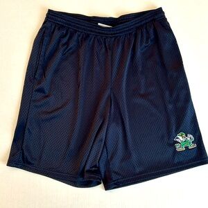 Notre Dame Shorts, Medium